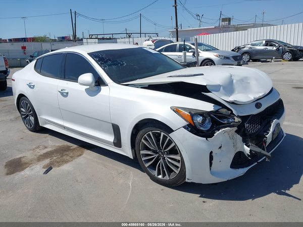 2019 KIA STINGER Base — I1