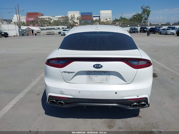 2019 KIA STINGER Base — I119