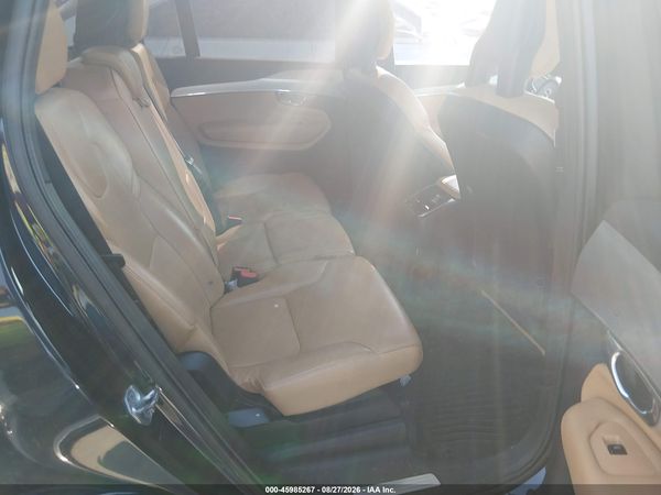 2016 VOLVO XC90 T6 MOMENTUM