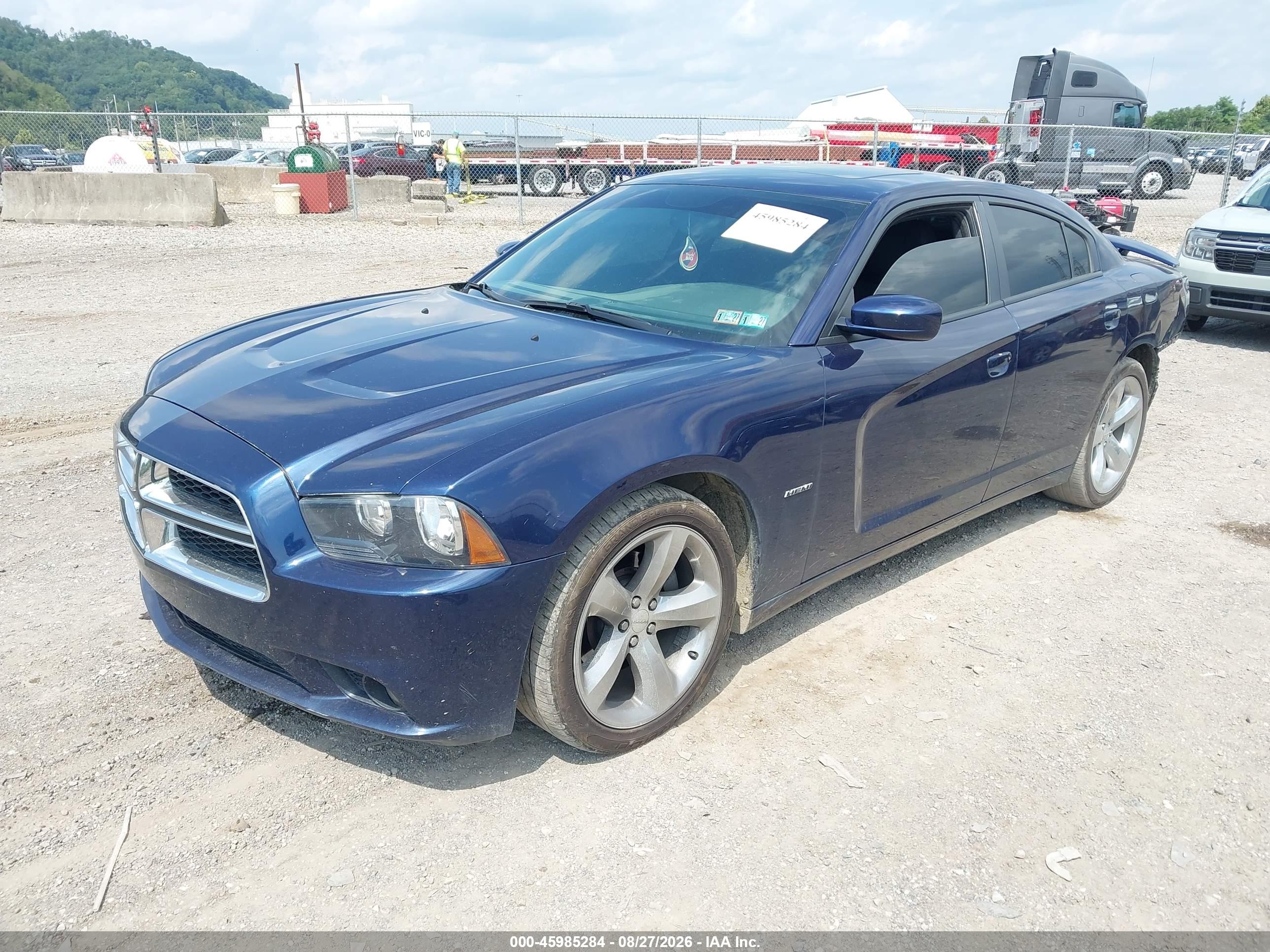 2013 DODGE CHARGER R/T — I2
