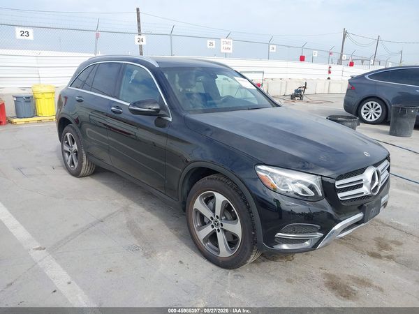 2018 MERCEDES-BENZ GLC 300 4MATIC — I1