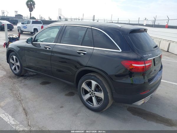2018 MERCEDES-BENZ GLC 300 4MATIC — I3