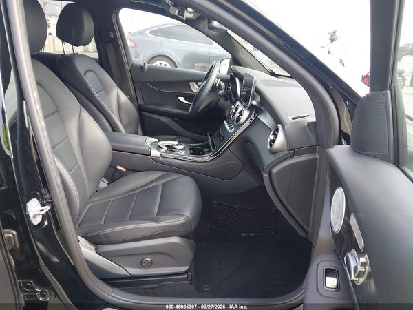 2018 MERCEDES-BENZ GLC 300 4MATIC — I5