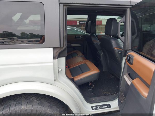 2022 FORD BRONCO OUTER BANKS — I8