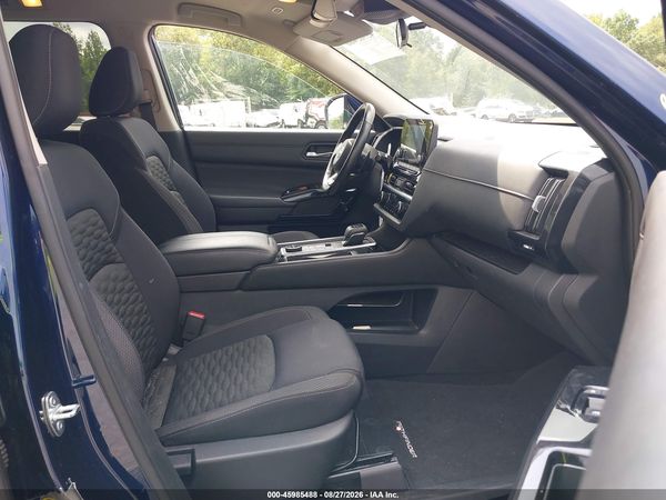 2022 NISSAN PATHFINDER SV 4WD — I5