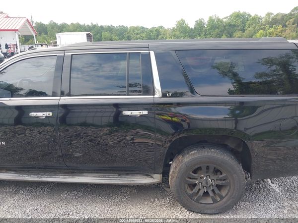 2015 CHEVROLET SUBURBAN LT — I117