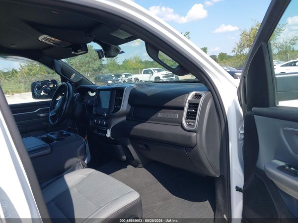 2023 RAM 1500 BIG HORN  4X4 5'7 BOX