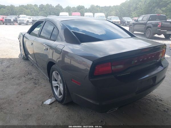 2014 DODGE CHARGER SE — I3