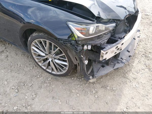 2018 LEXUS IS 300 — I156
