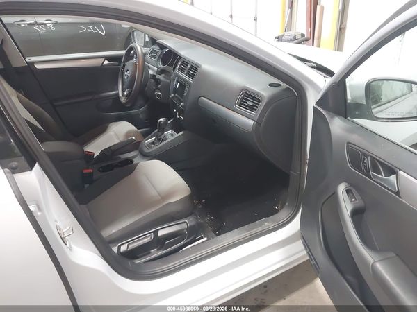 2017 VOLKSWAGEN JETTA 1.4T S — I5