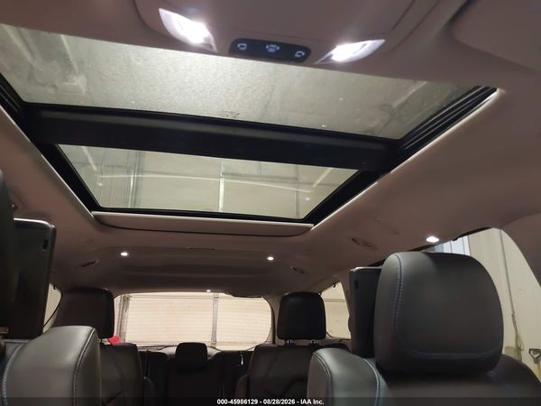 2021 CHRYSLER PACIFICA TOURING L — I154