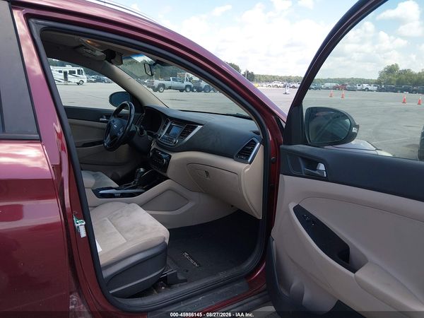 2017 HYUNDAI TUCSON SPORT