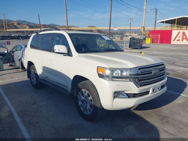 2016 TOYOTA LAND CRUISER V8