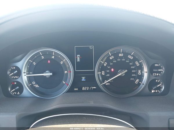 2016 TOYOTA LAND CRUISER V8