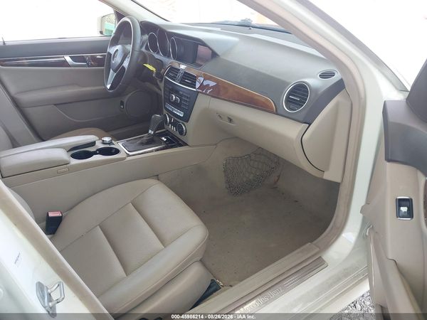 2012 MERCEDES-BENZ C 250 SPORT