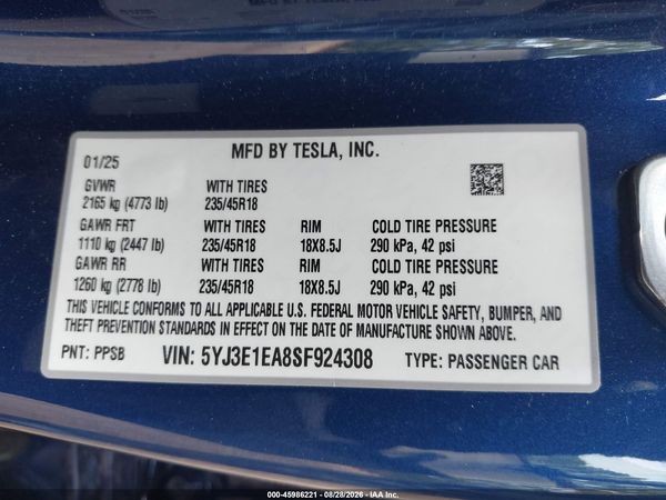 2025 TESLA MODEL 3 — I9