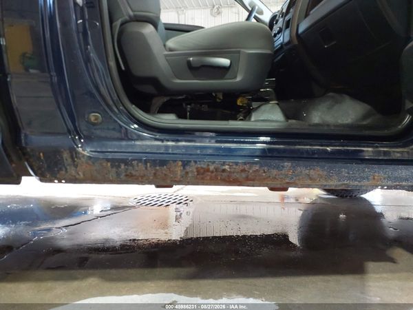 2017 RAM 1500 TRADESMAN  4X4 8' BOX — I75