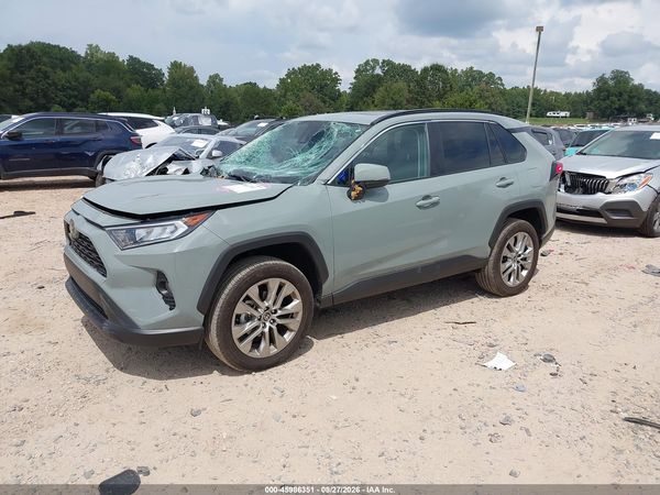 2021 TOYOTA RAV4 XLE PREMIUM — I2