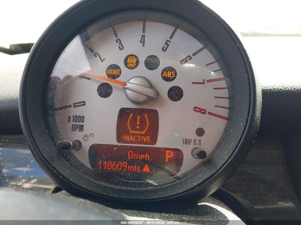 2012 MINI COOPER — I7