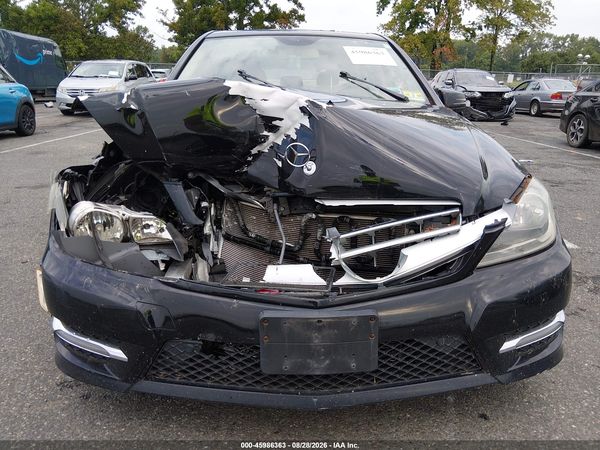 2013 MERCEDES-BENZ C 300 SPORT 4MATIC