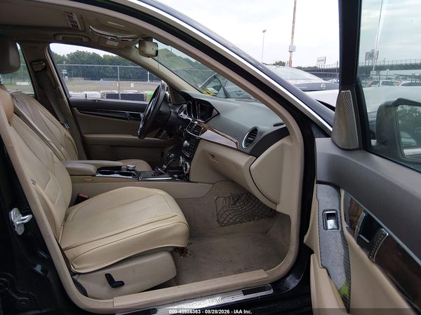 2013 MERCEDES-BENZ C 300 SPORT 4MATIC