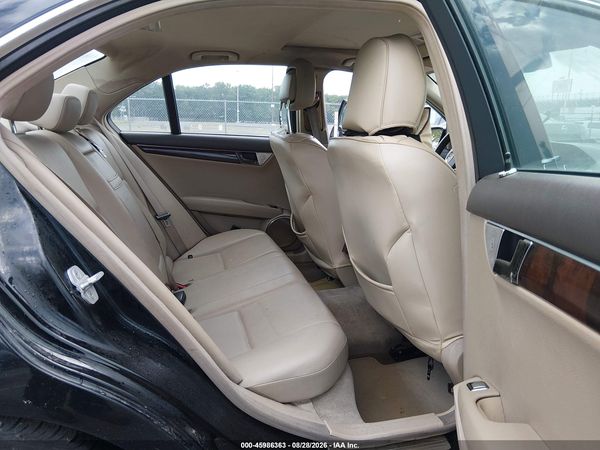 2013 MERCEDES-BENZ C 300 SPORT 4MATIC