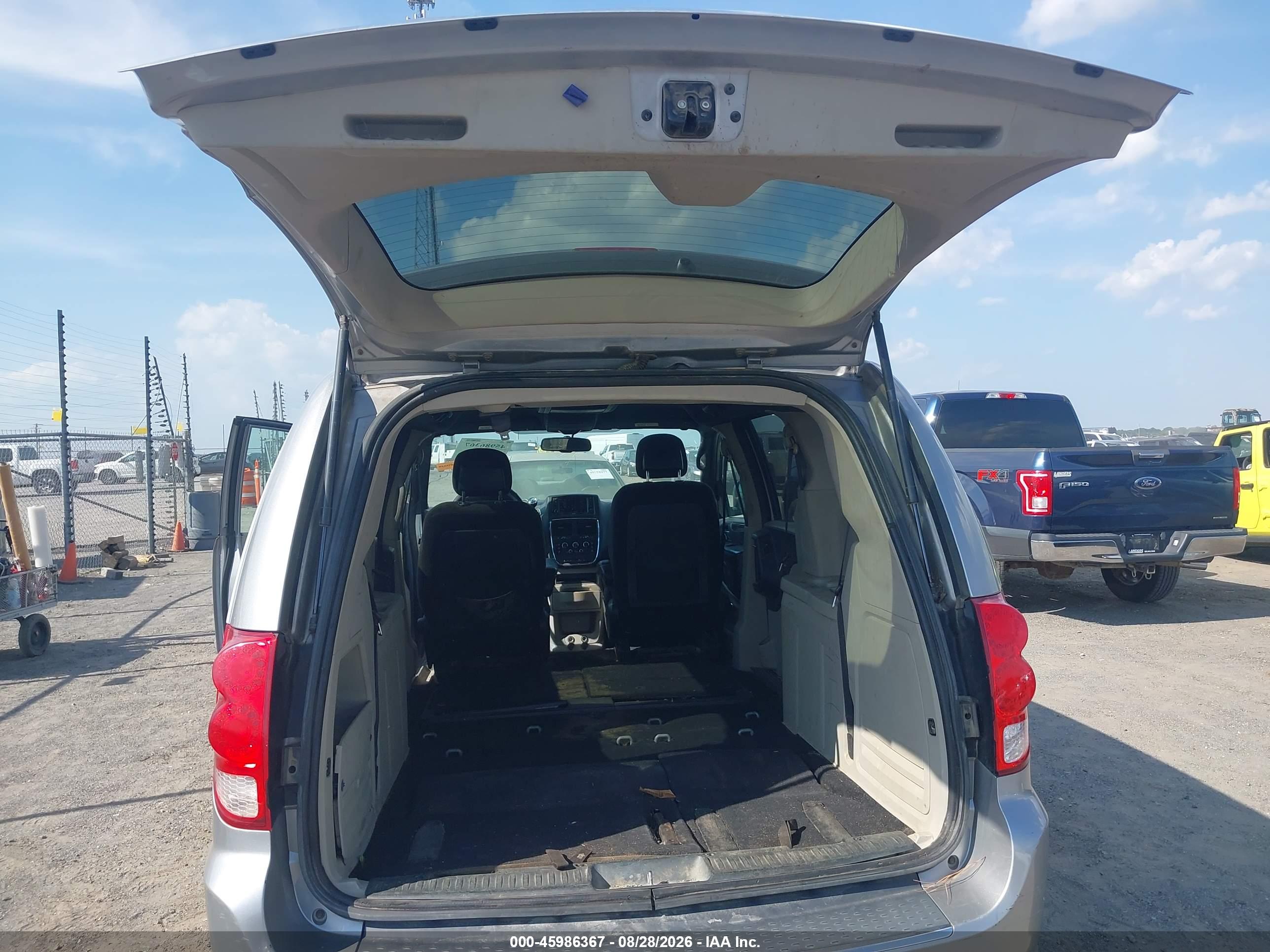 2014 DODGE GRAND CARAVAN SE 30TH ANNIVERSARY