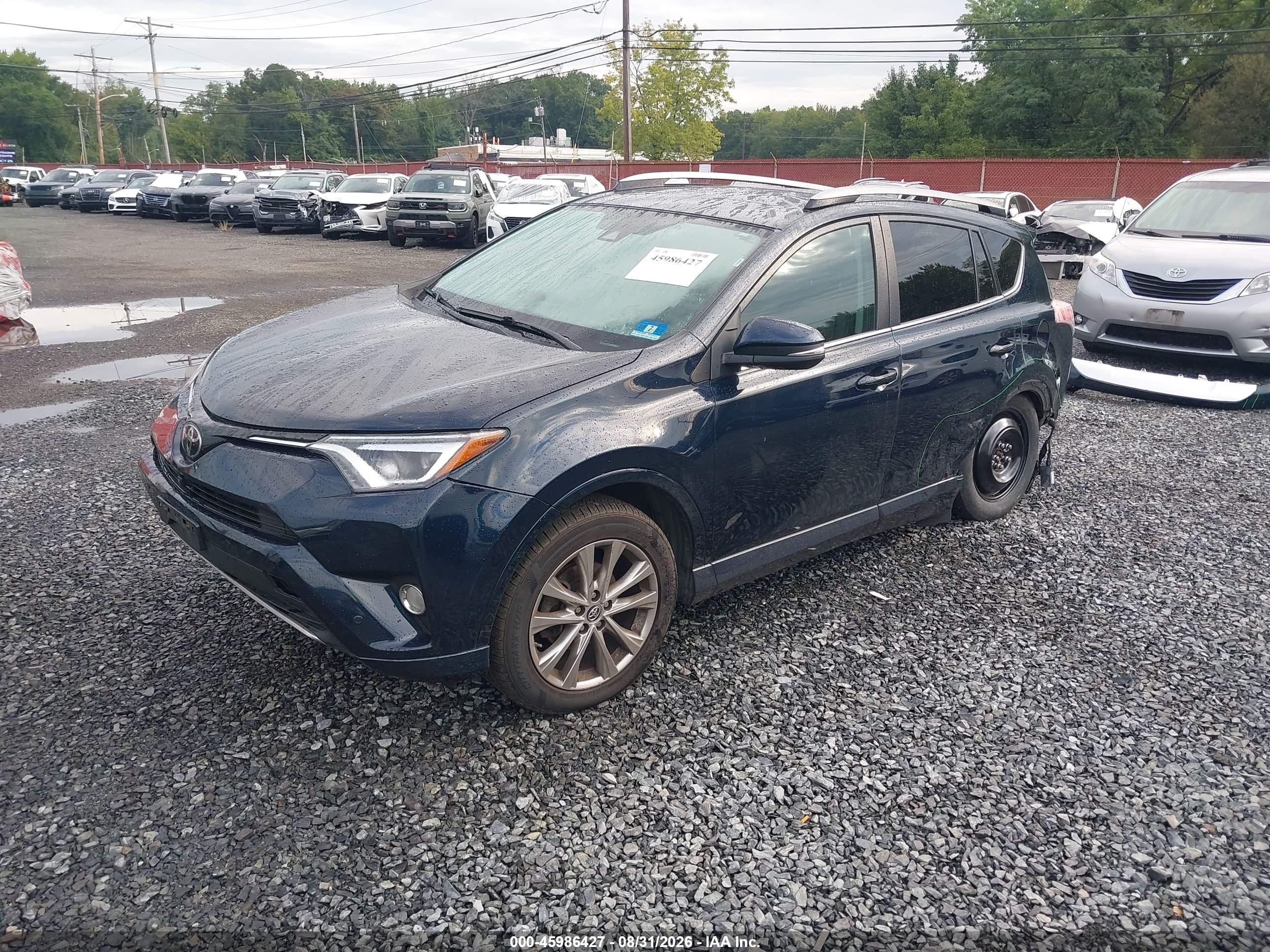 2018 TOYOTA RAV4 PLATINUM — I2