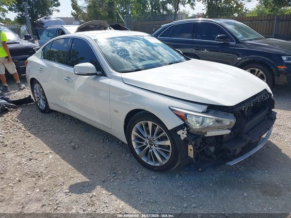 2020 INFINITI Q50 LUXE — I1