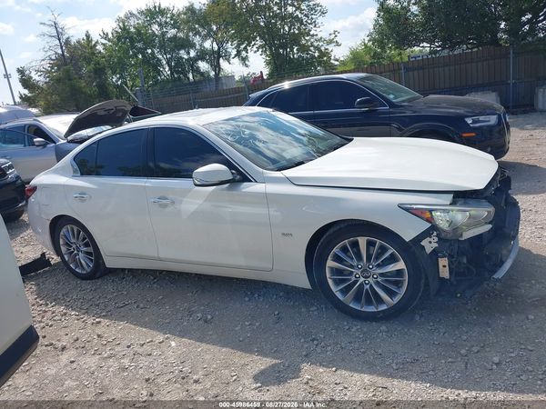 2020 INFINITI Q50 LUXE — I116