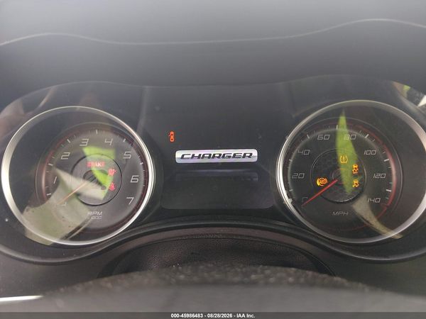 2016 DODGE CHARGER SE — I7