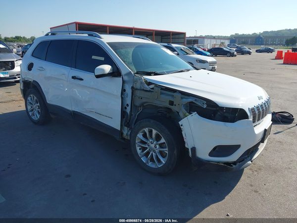 2019 JEEP CHEROKEE LATITUDE FWD — I1