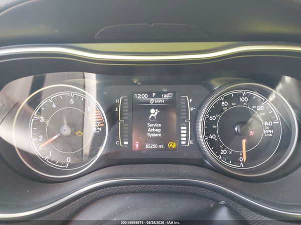 2019 JEEP CHEROKEE LATITUDE FWD — I7