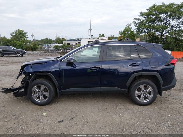 2023 TOYOTA RAV4 XLE — I117