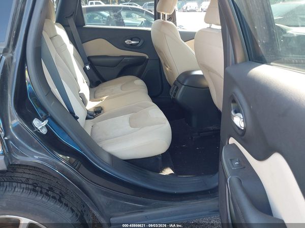 2016 JEEP CHEROKEE SPORT — I8