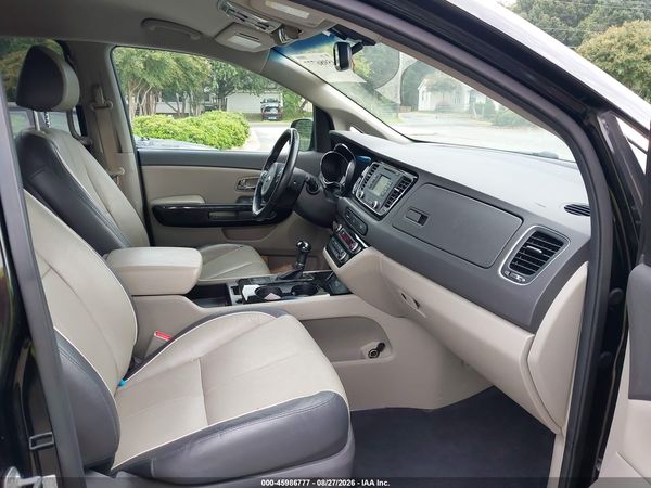 2016 KIA SEDONA EX