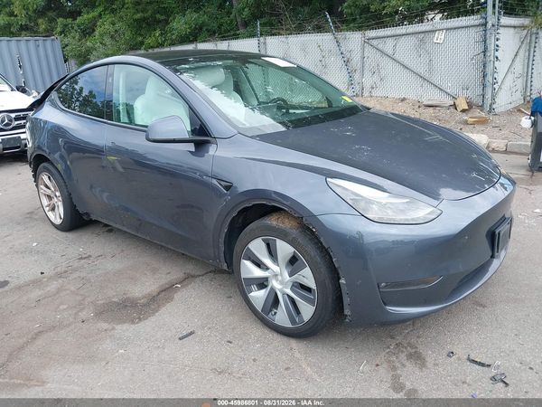 2023 TESLA MODEL Y — I1