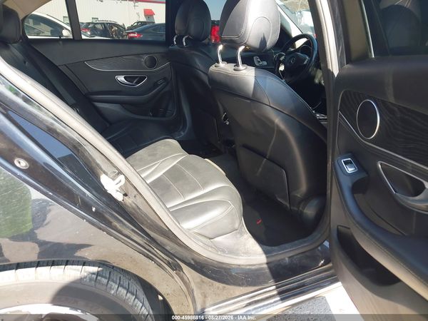 2016 MERCEDES-BENZ C 300 C300 — I8