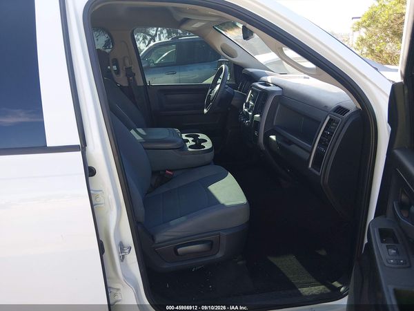 2019 RAM 1500 CLASSIC EXPRESS  4X2 6'4 BOX