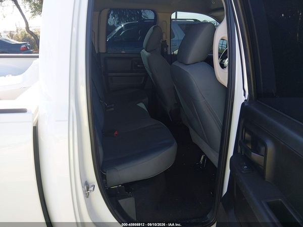 2019 RAM 1500 CLASSIC EXPRESS  4X2 6'4 BOX