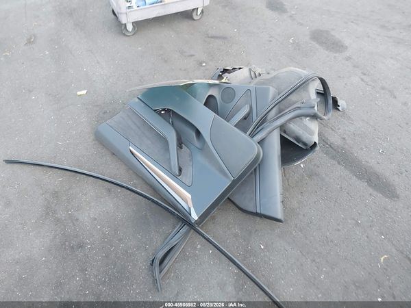 2022 TESLA MODEL 3 — I13