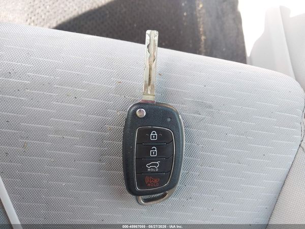 2020 HYUNDAI TUCSON SE — I11