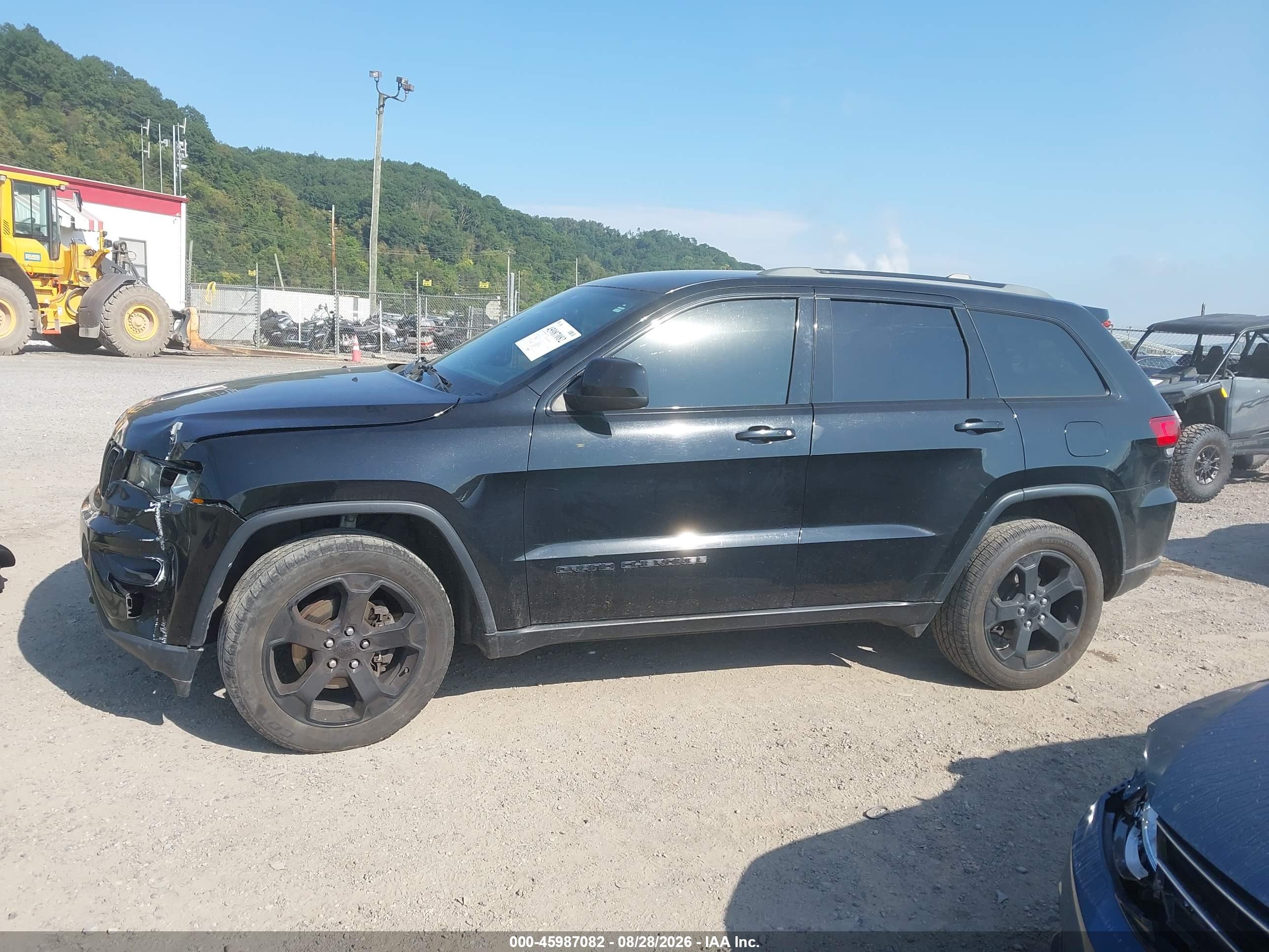 2019 JEEP GRAND CHEROKEE UPLAND 4X4