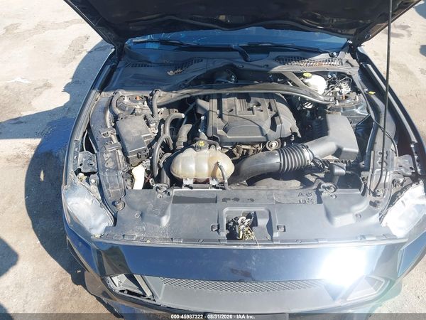 2019 FORD MUSTANG ECOBOOST PREMIUM — I10