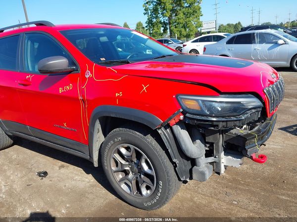 2019 JEEP CHEROKEE TRAILHAWK 4X4