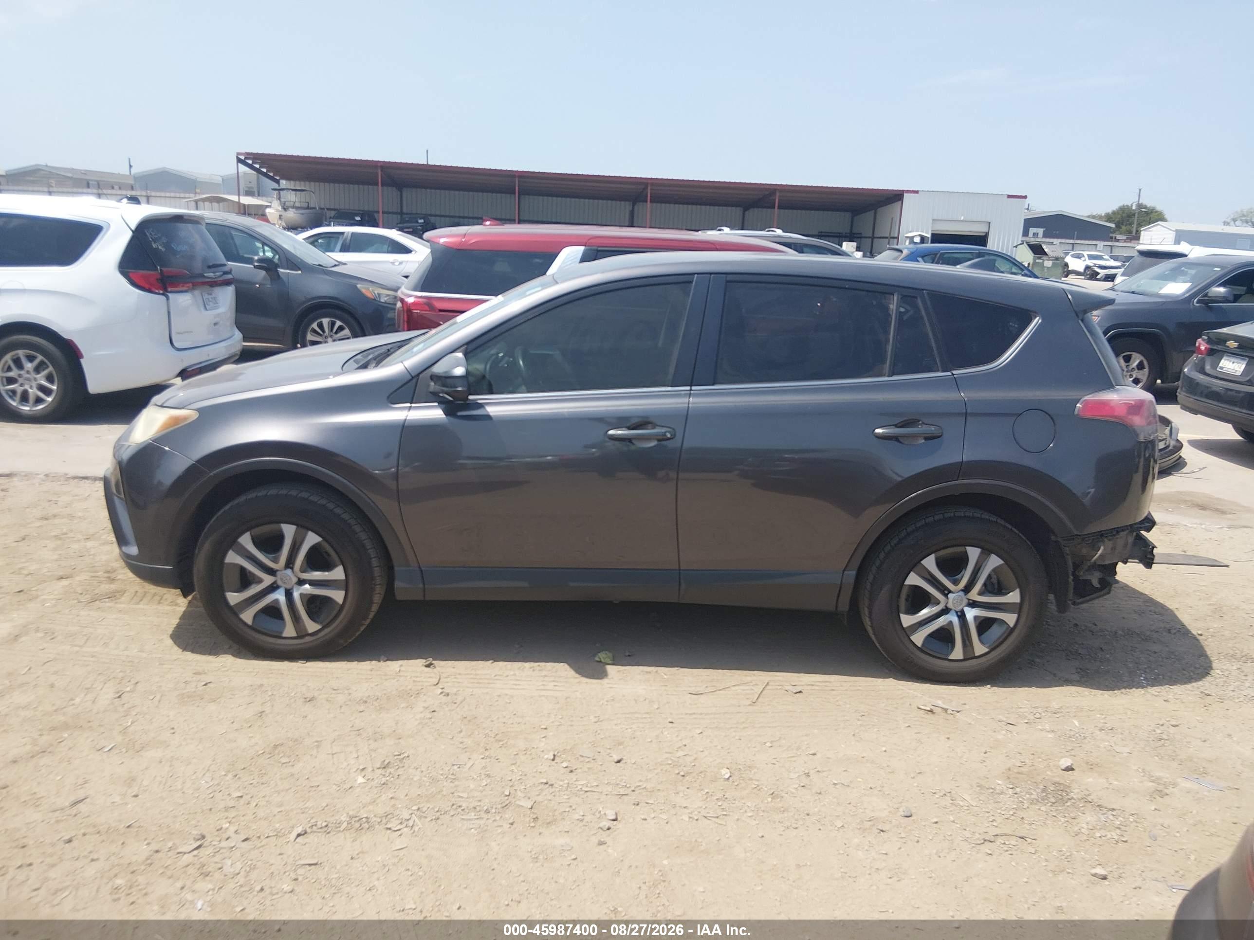 2018 TOYOTA RAV4 LE