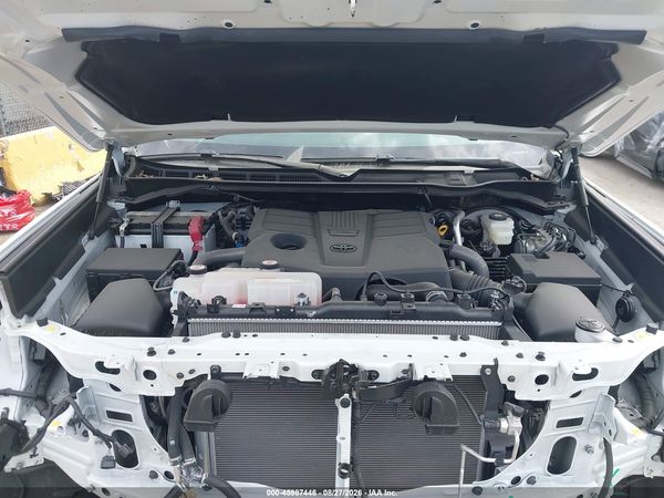 2024 TOYOTA TUNDRA LIMITED 4WD — I10