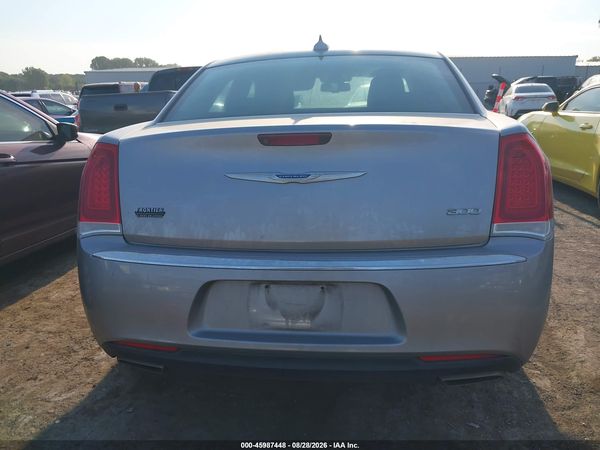 2018 CHRYSLER 300 TOURING — I119