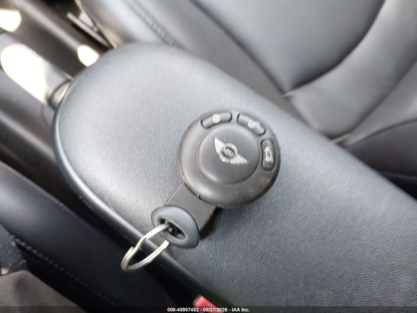 2015 MINI CONVERTIBLE COOPER S — I11