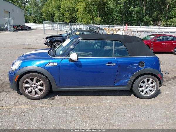 2015 MINI CONVERTIBLE COOPER S — I117